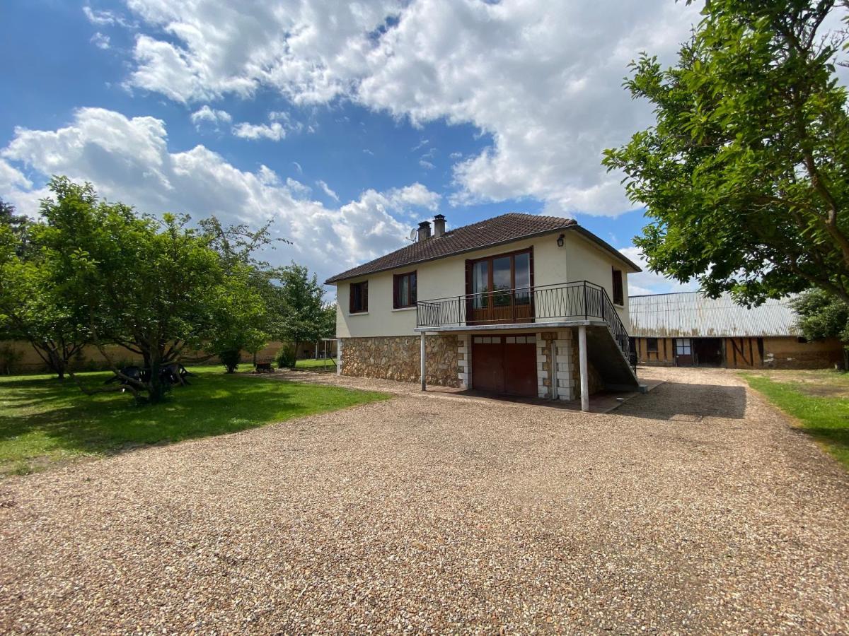 Maison Chaleureuse Avec Un Grand Jardin La Bonneville Exteriör bild