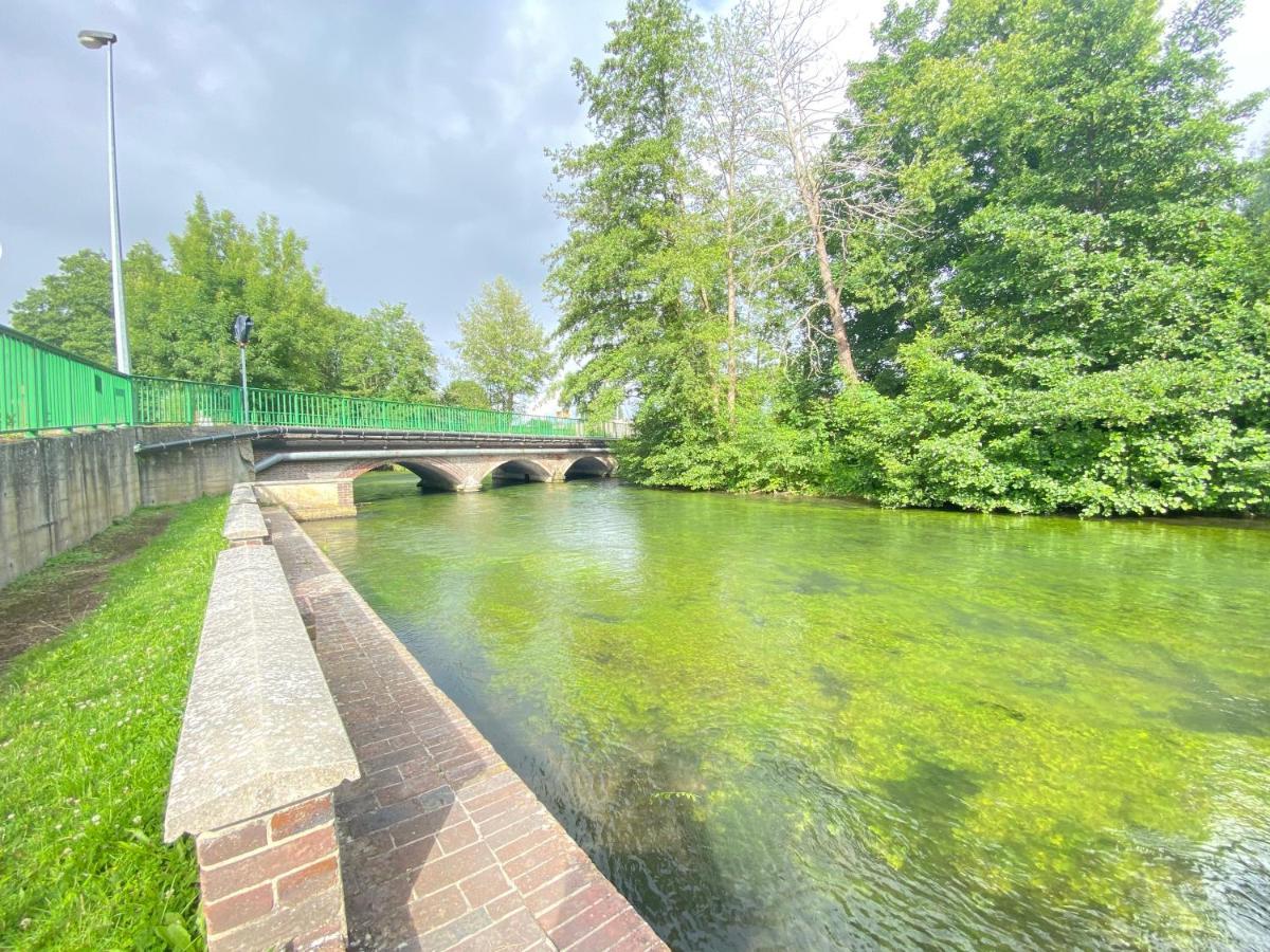Maison Chaleureuse Avec Un Grand Jardin La Bonneville Exteriör bild